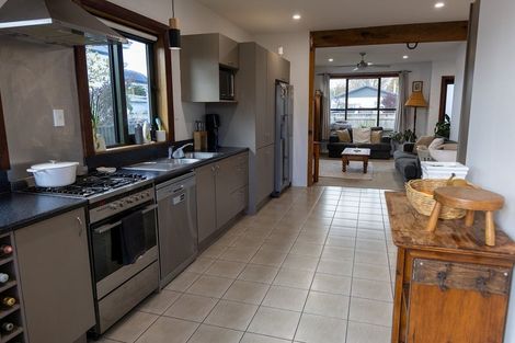 Photo of property in 405 Hastings Street South, Akina, Hastings, 4122