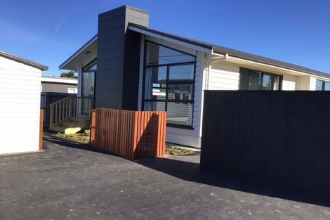 Photo of property in 1/100 Baker Street, New Brighton, Christchurch, 8083