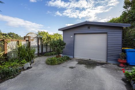 Photo of property in 53a Bayview Road, Paremata, Porirua, 5024