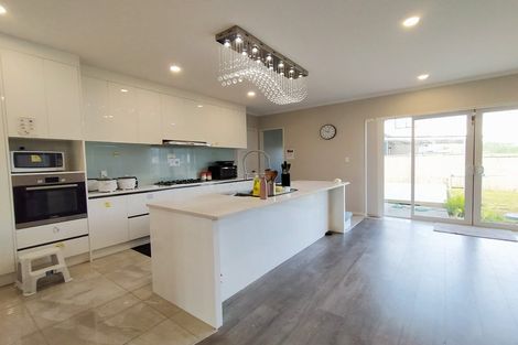 Photo of property in 8 Ballinabreen Road, Flat Bush, Auckland, 2019