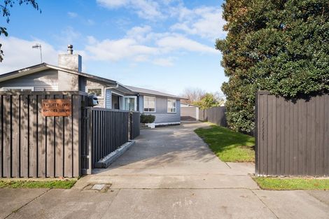 Photo of property in 22 Rhodes Drive, Kelvin Grove, Palmerston North, 4414