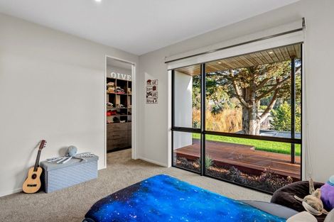Photo of property in 8 Kepler Ridge Lane, Halswell, Christchurch, 8025