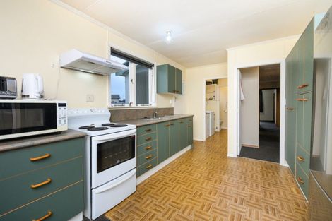 Photo of property in 7 Montgomery Street, Feilding, 4702