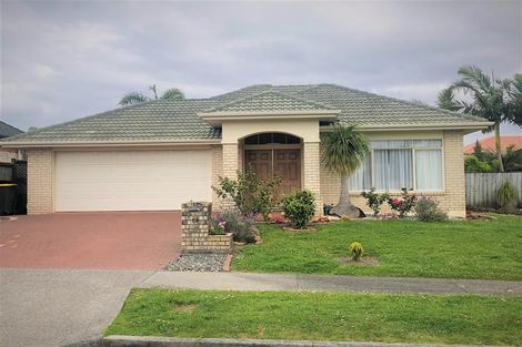 Photo of property in 14 Heyington Way, East Tamaki Heights, Auckland, 2016