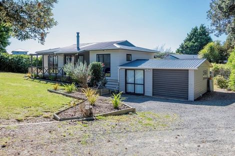 Photo of property in 167 Weggery Drive, Waikanae Beach, Waikanae, 5036
