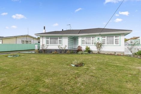 Photo of property in 46 George Street, Levin, 5510