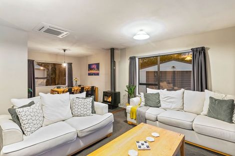 Photo of property in 37 Campbell Avenue, Paraparaumu, 5032