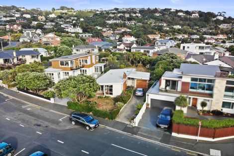 Photo of property in 4 Cliffs Road, Saint Clair, Dunedin, 9012
