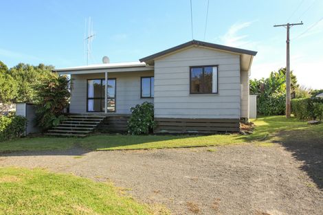 Photo of property in 46 Wallis Street, Raglan, 3225