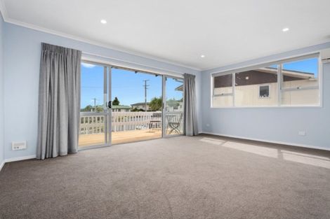 Photo of property in 14 Mcdonnell Street, Omokoroa, 3114