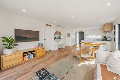 Photo of property in 7 Orongomai Street, Wallaceville, Upper Hutt, 5018