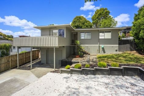 Photo of property in 27 Cantina Avenue, Bayview, Auckland, 0629