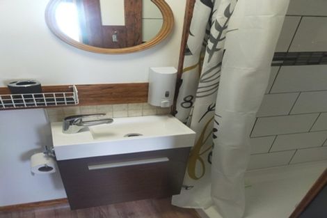 Photo of property in 26 Porterfield Street, Macandrew Bay, Dunedin, 9014