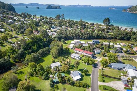 Photo of property in 6a Wigmore Crescent, Hahei, Whitianga, 3591