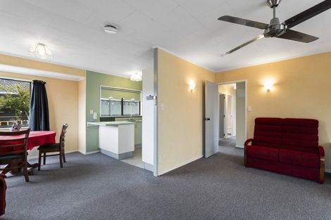 Photo of property in 12 Mansell Crescent, Bulls, 4818