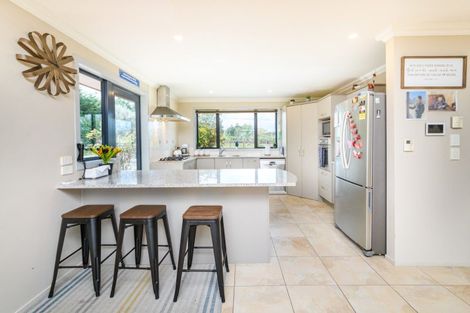 Photo of property in 339 Stoney Creek Road, Kelvin Grove, Palmerston North, 4470