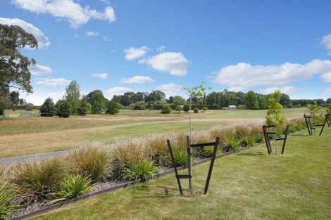 Photo of property in 11 Mara-kai Place, Pegasus, 7612