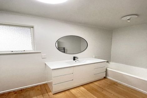 Photo of property in 26 Gilliam Street, New Lynn, Auckland, 0600