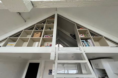 Photo of property in 1/7 Beach Haven Road, Beach Haven, Auckland, 0626