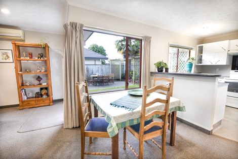 Photo of property in 19 Bucksburn Place, Greenmeadows, Napier, 4112