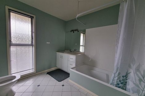 Photo of property in 1/7 Patchett Place, Cashmere, Christchurch, 8022