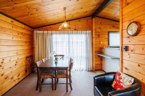 Photo of property in 35 Moyne Avenue, Milson, Palmerston North, 4414