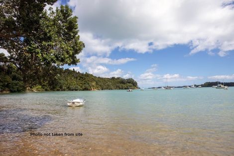 Photo of property in 537 Manawaora Road, Parekura Bay, Russell, 0184