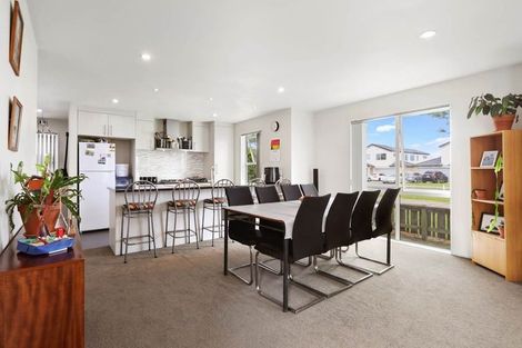 Photo of property in 229 Porchester Road, Takanini, 2112