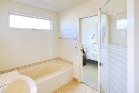 Photo of property in 169c Highsted Road, Casebrook, Christchurch, 8051