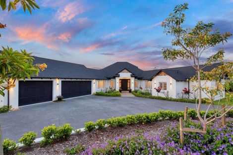 Photo of property in 11 Oak Valley Road, Dairy Flat, Albany, 0792