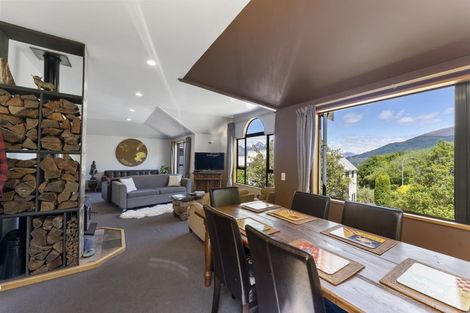 Photo of property in 12a Windsor Place, Queenstown, 9300