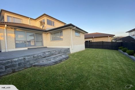 Photo of property in 4 Beggs Way, Flat Bush, Auckland, 2016