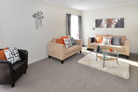 Photo of property in 2/46 Granville Drive, Massey, Auckland, 0614