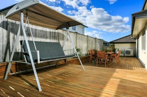 Photo of property in 26 Laurel Oak Drive, Schnapper Rock, Auckland, 0632