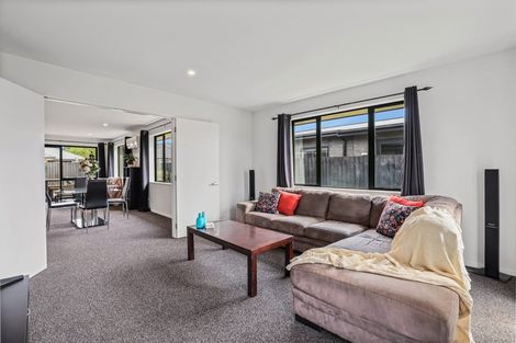 Photo of property in 15 Guyon Street, Marshland, Christchurch, 8083