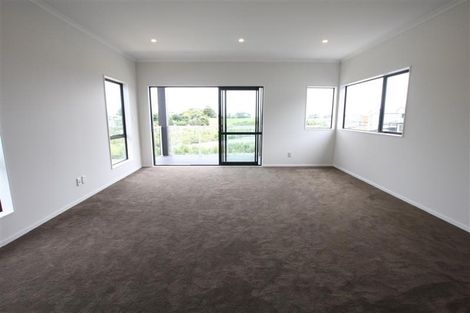 Photo of property in 12 Atalanta Way, Beachlands, Auckland, 2018