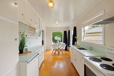 Photo of property in 20 Jeanette Street, Glenview, Hamilton, 3206