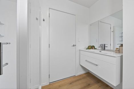 Photo of property in 3/20 Ballinger Place, Carterton, 5713