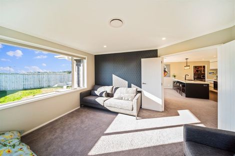 Photo of property in 6 Papawhero Drive, Bell Block, New Plymouth, 4312