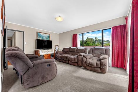 Photo of property in 12 Pisces Road, Glen Eden, Auckland, 0602