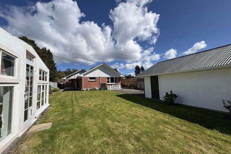 Photo of property in 89 Plateau Road, Te Marua, Upper Hutt, 5018