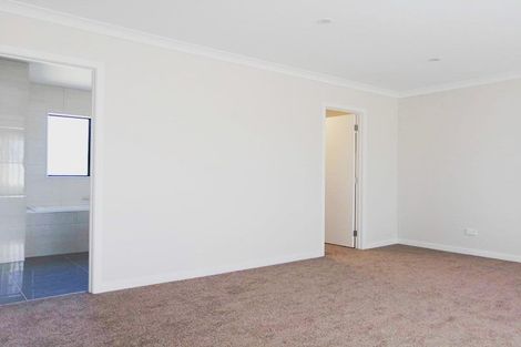 Photo of property in 12b Riverina Avenue, Pakuranga, Auckland, 2010