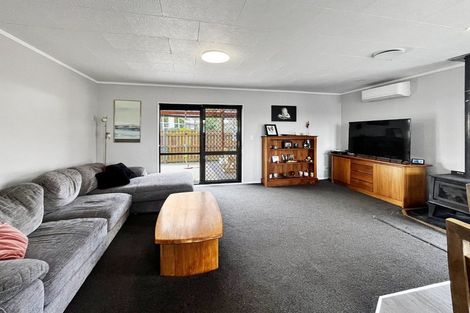 Photo of property in 313a Cambridge Avenue, Ashhurst, 4810