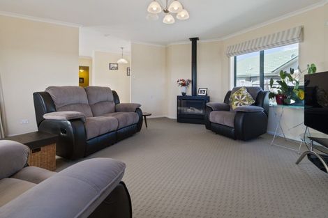 Photo of property in 17 Grosvenor Place, Katikati, 3129