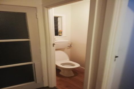 Photo of property in 4/162 Onewa Road, Northcote, Auckland, 0627