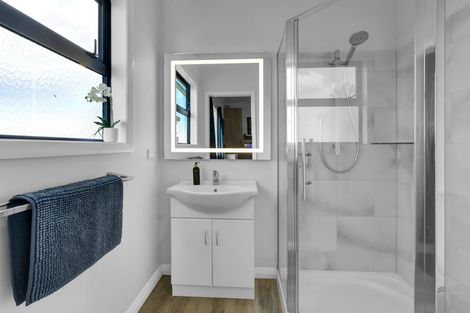 Photo of property in 43 Quinns Road, Normanby, Hawera, 4673