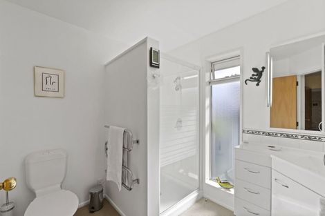 Photo of property in 36 Farnswood Place, Redwood, Christchurch, 8051