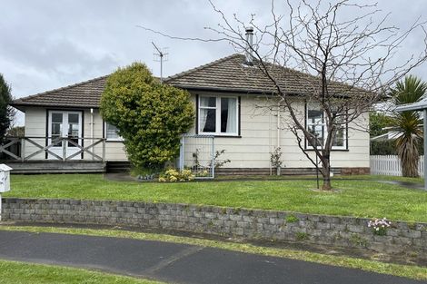 Photo of property in 6 Ayr Place, Hokowhitu, Palmerston North, 4410