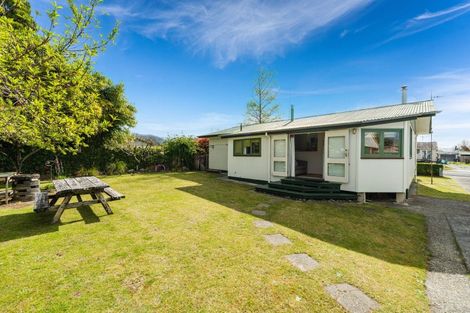 Photo of property in 16 Hingaia Street, Turangi, 3334