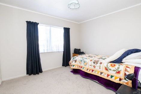 Photo of property in 39 Darlington Street, Ngatea, 3503